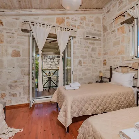 Rizolia Villas *
